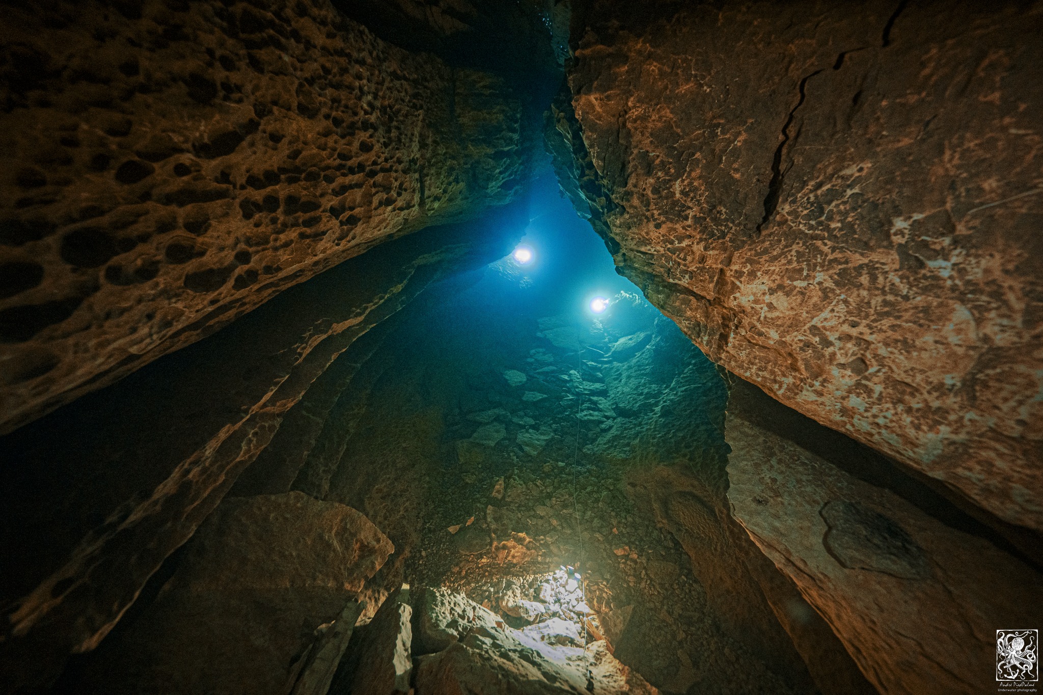 Un peu plus loin dans l'entrée du premier siphon
